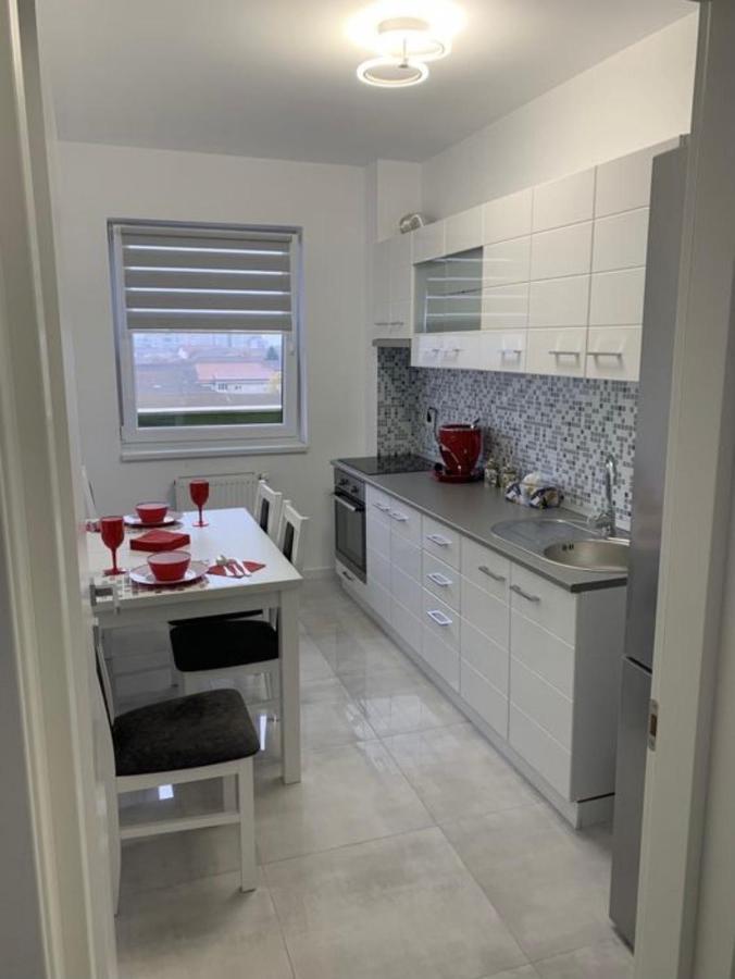 Apartament 2 Camere Prima Nufaru Oradea Zewnętrze zdjęcie